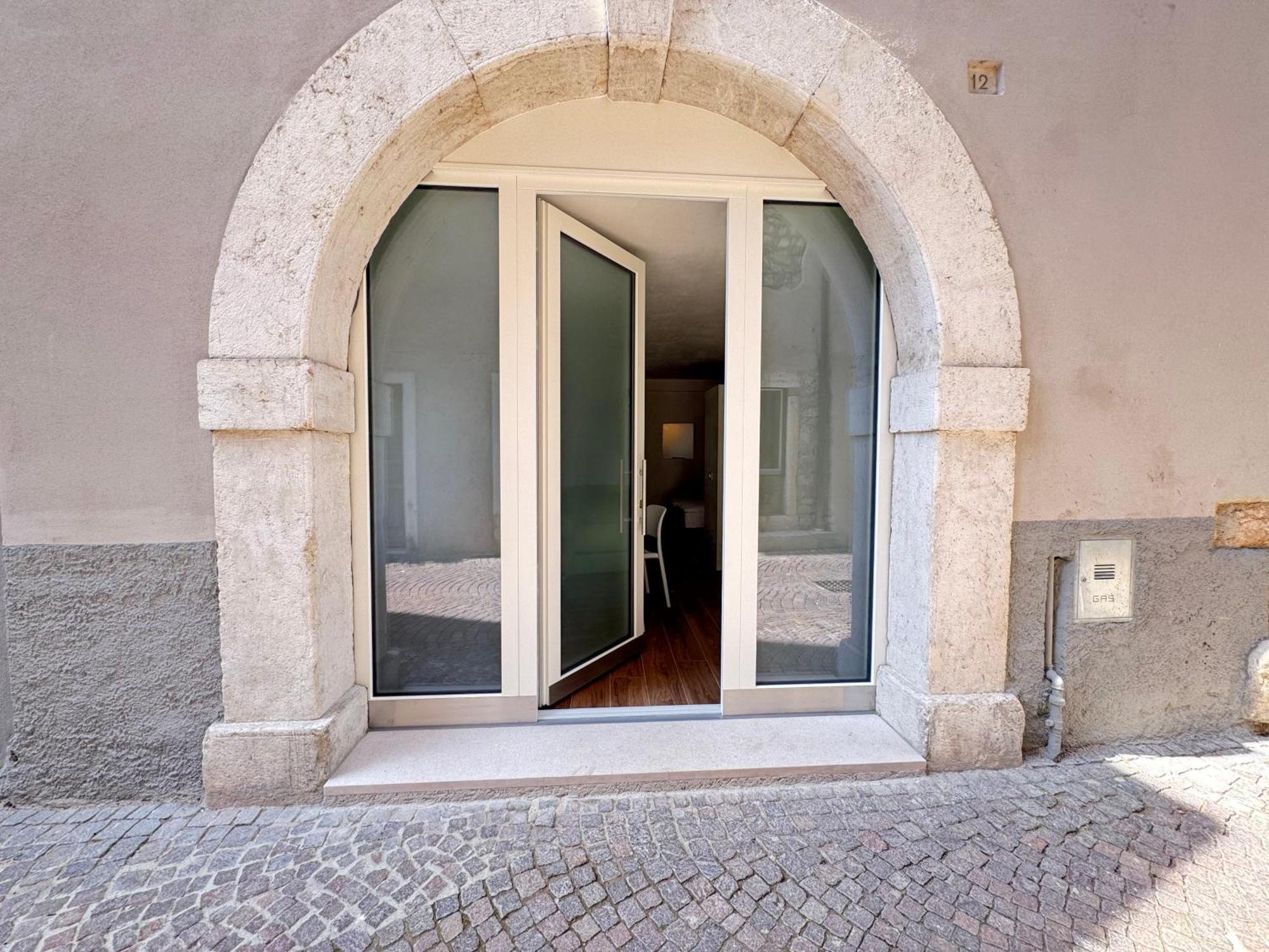 Apartamento Aquila Arco Exterior foto