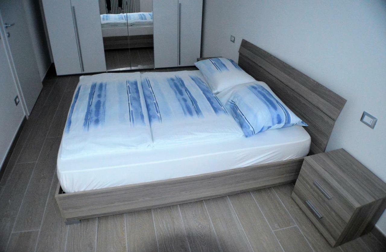 Apartamento Aquila Arco Exterior foto
